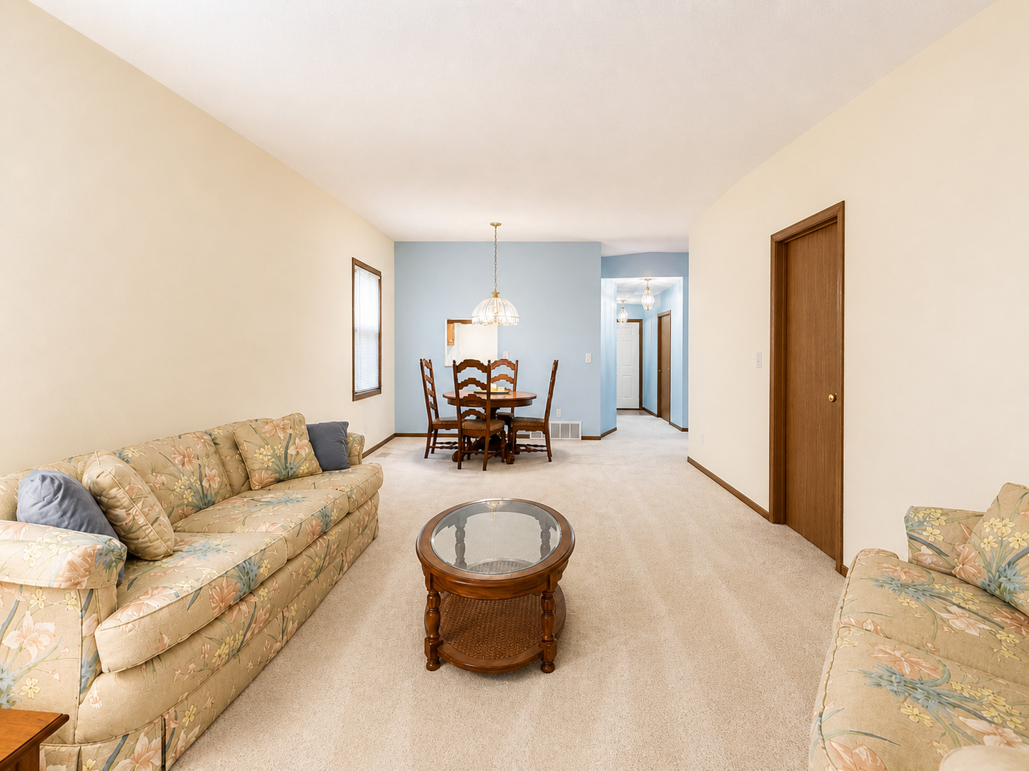 2608 38th Street Moline, IL 61265 - Photo 10 of 18 a living room with furniture and a couch