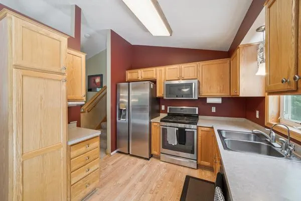 $374,900 | 2063 Wild Wings Pass, Elko New Market, MN 55054