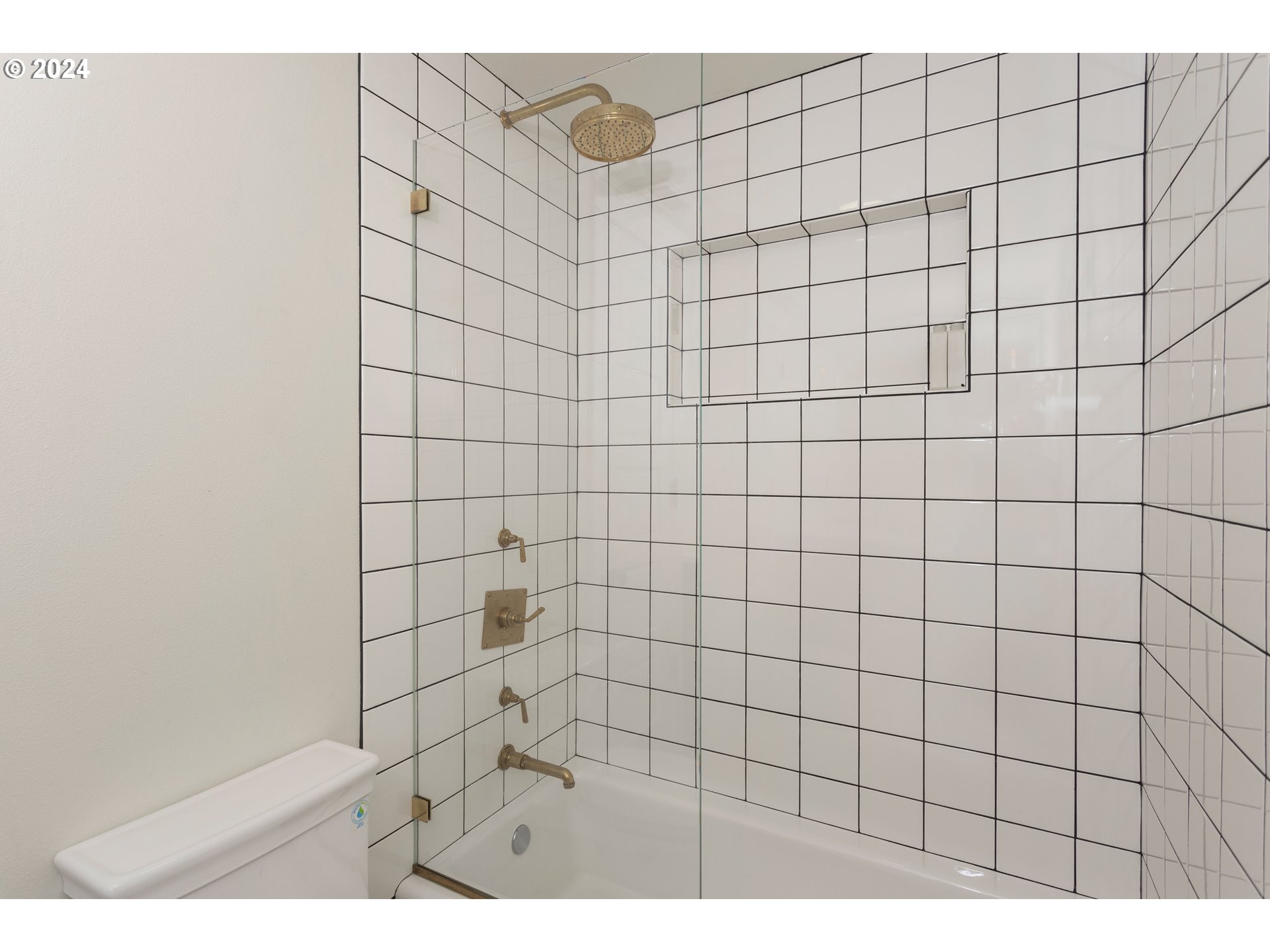 16464 Southwest Wilsonville Road Wilsonville, OR 97070 - Photo 24 of 48 Gallery Image 24