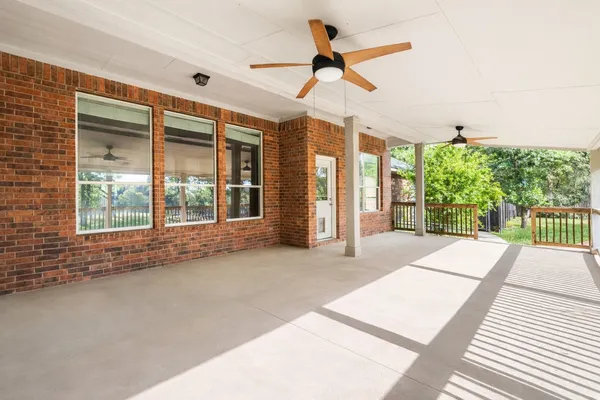 $699,000 | 120 Juniper Trail, Elgin, TX 78621