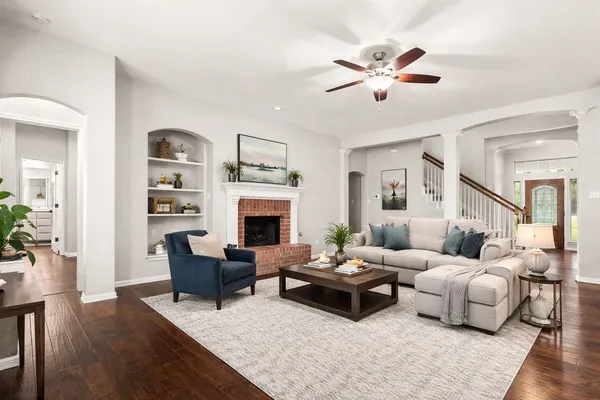 $699,000 | 120 Juniper Trail, Elgin, TX 78621