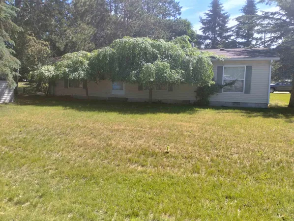 $199,000 | 10495 Hunters Trail, Lake, MI 48632