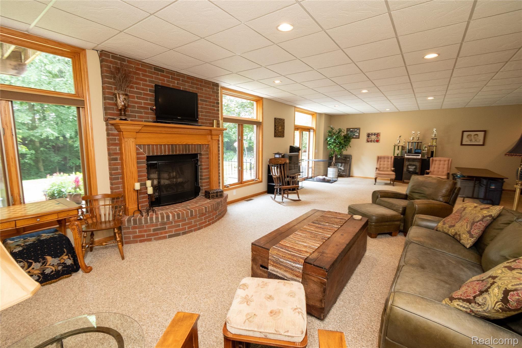 9449 Quail Ridge Run Brighton, MI 48114 - Photo 54 of 71 DSC_0894.jpg