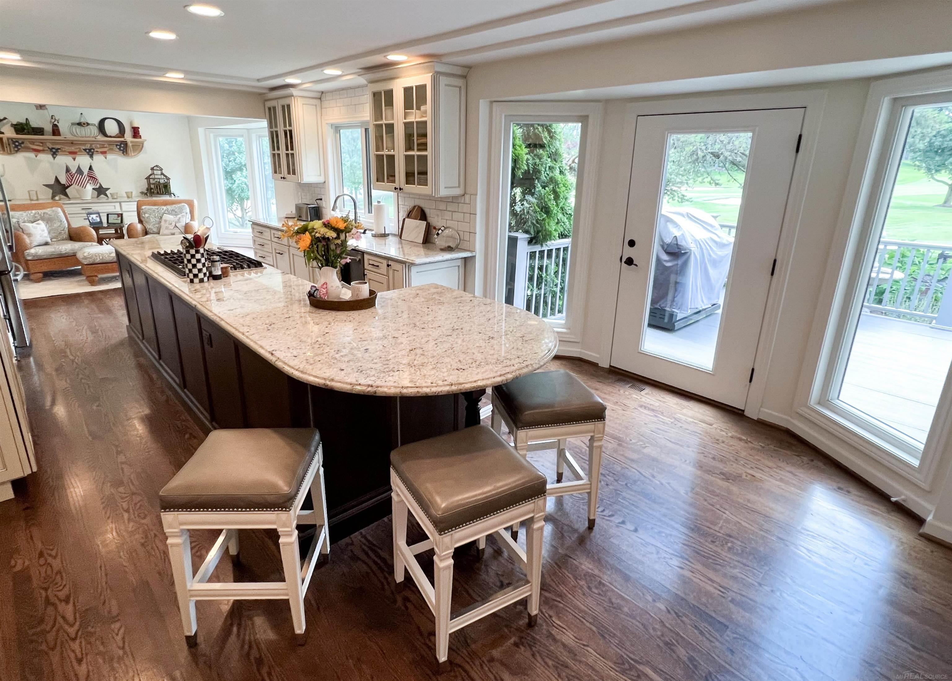 763 East Brookwood Rochester Hills Rochester, MI 48309 - Photo 24 of 60