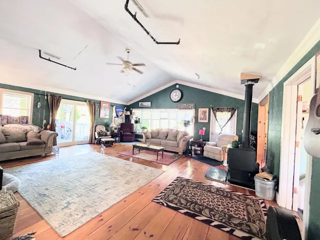 $560,000 | 343 Birch Point Road, Wiscasset, ME 04578