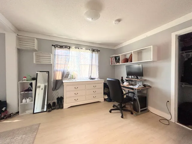 $560,000 | 343 Birch Point Road, Wiscasset, ME 04578