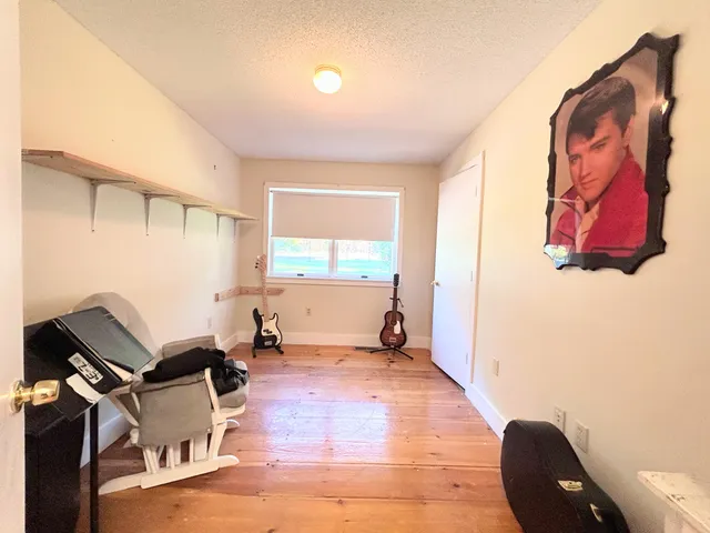 $560,000 | 343 Birch Point Road, Wiscasset, ME 04578