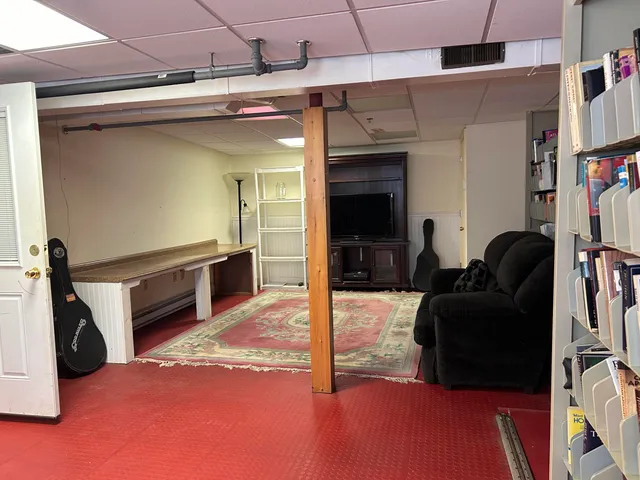 $560,000 | 343 Birch Point Road, Wiscasset, ME 04578