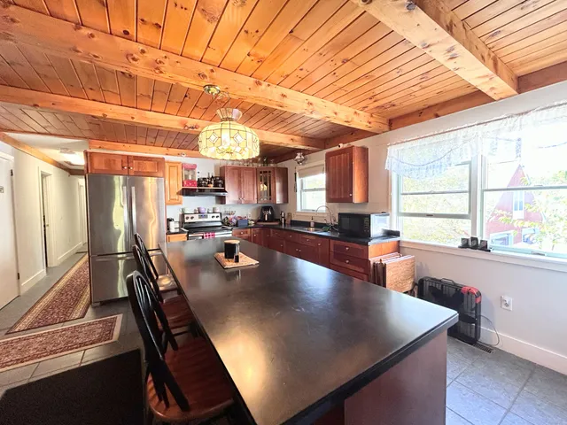 $560,000 | 343 Birch Point Road, Wiscasset, ME 04578