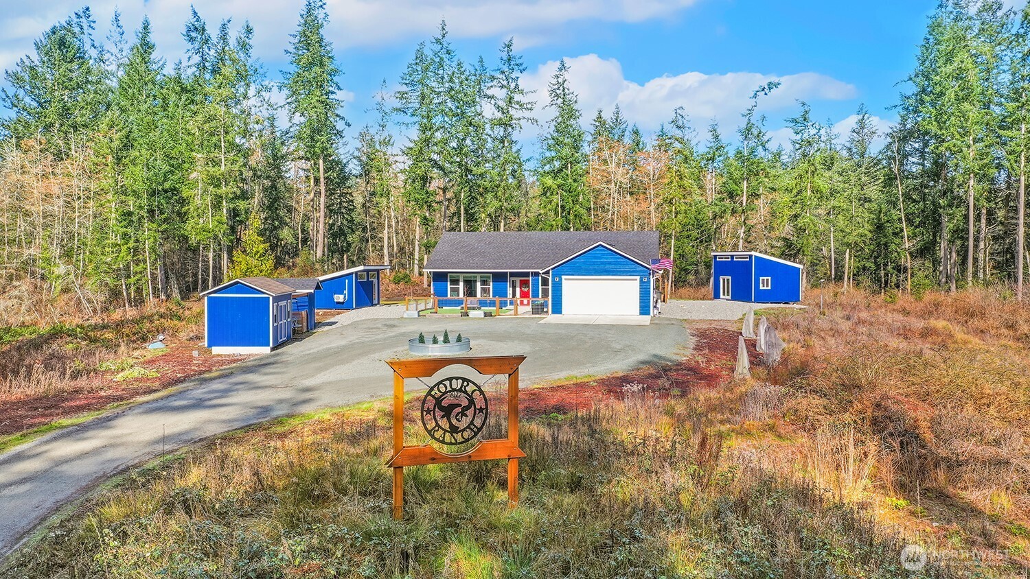 3237 Hilberg Lane Clinton, WA 98236 - Photo 2 of 40 swimming pool view with a seating space