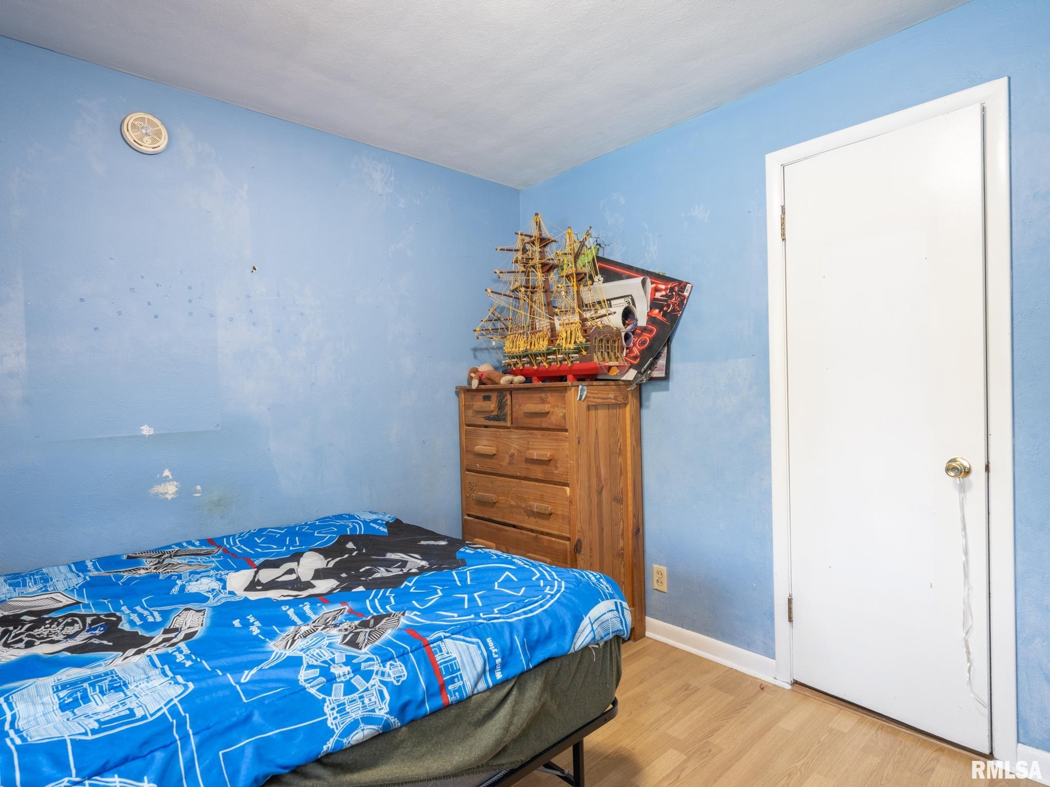 2106 Willow Street Pekin, IL 61554 - Photo 32 of 43