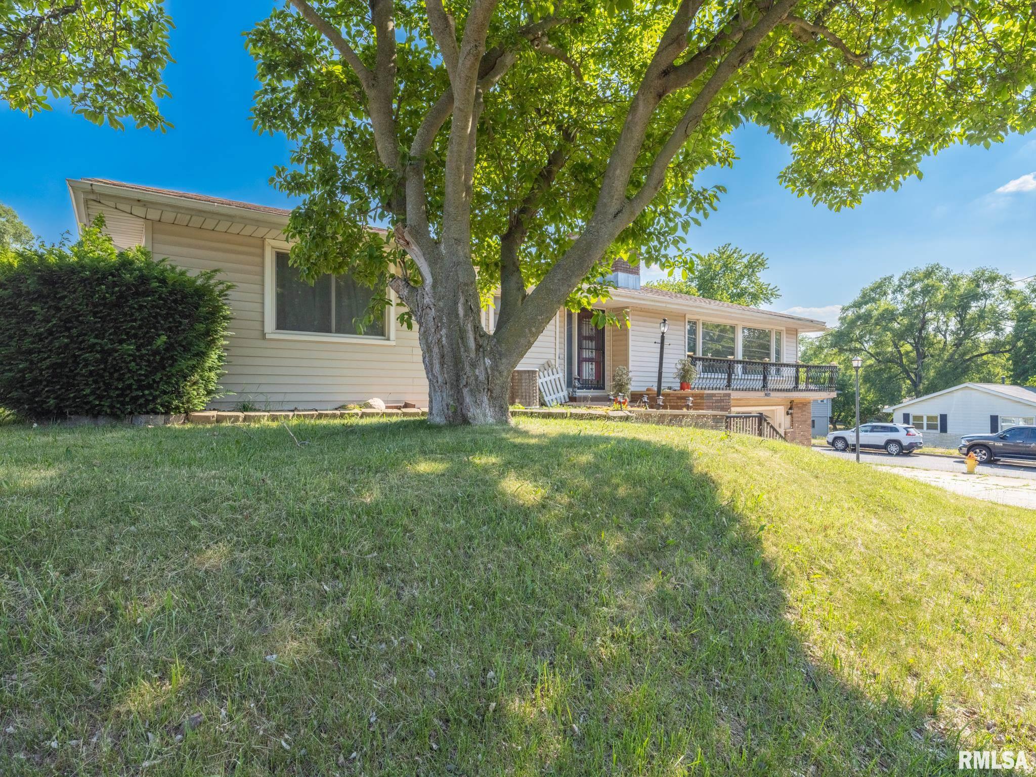 2106 Willow Street Pekin, IL 61554 - Photo 43 of 43