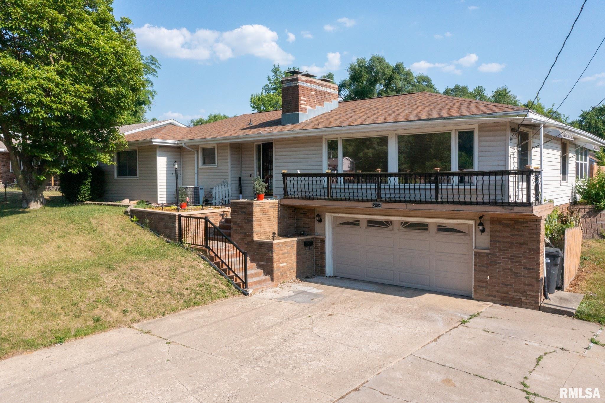 2106 Willow Street Pekin, IL 61554 - Photo 8 of 43