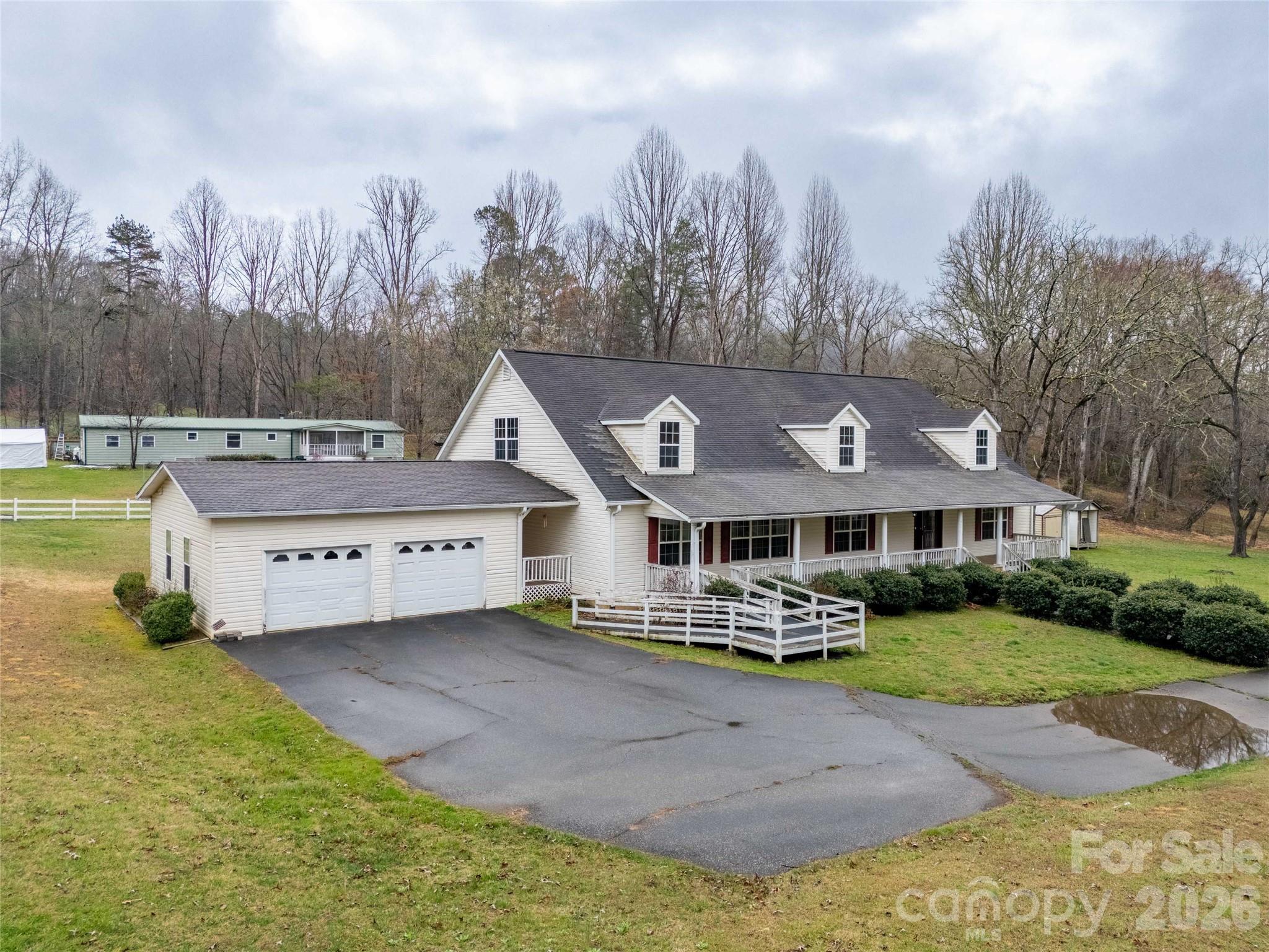 1564 Camp Creek Road Whittier, NC 28789 - Photo 2 of 36