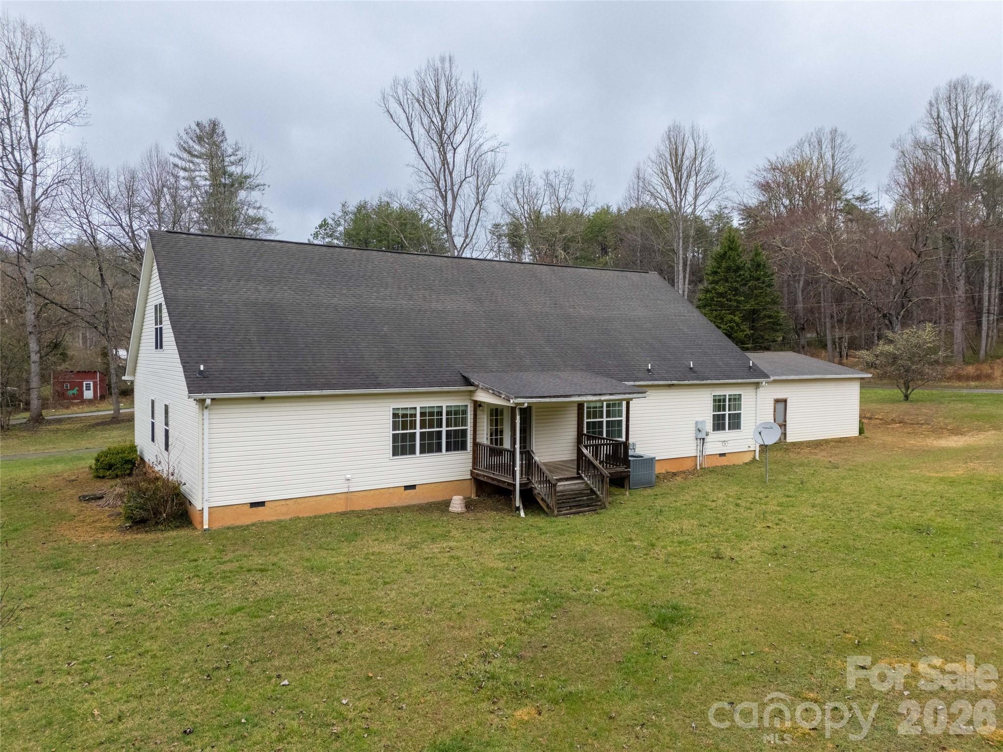 1564 Camp Creek Road Whittier, NC 28789 - Photo 6 of 36