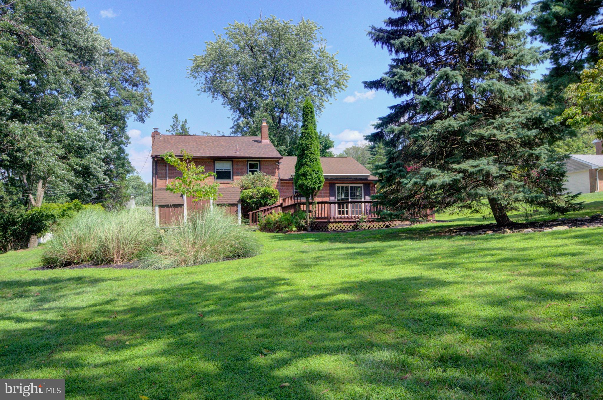 497 Falcon Road Wayne, PA 19087 - Photo 19 of 20 Rear Yard