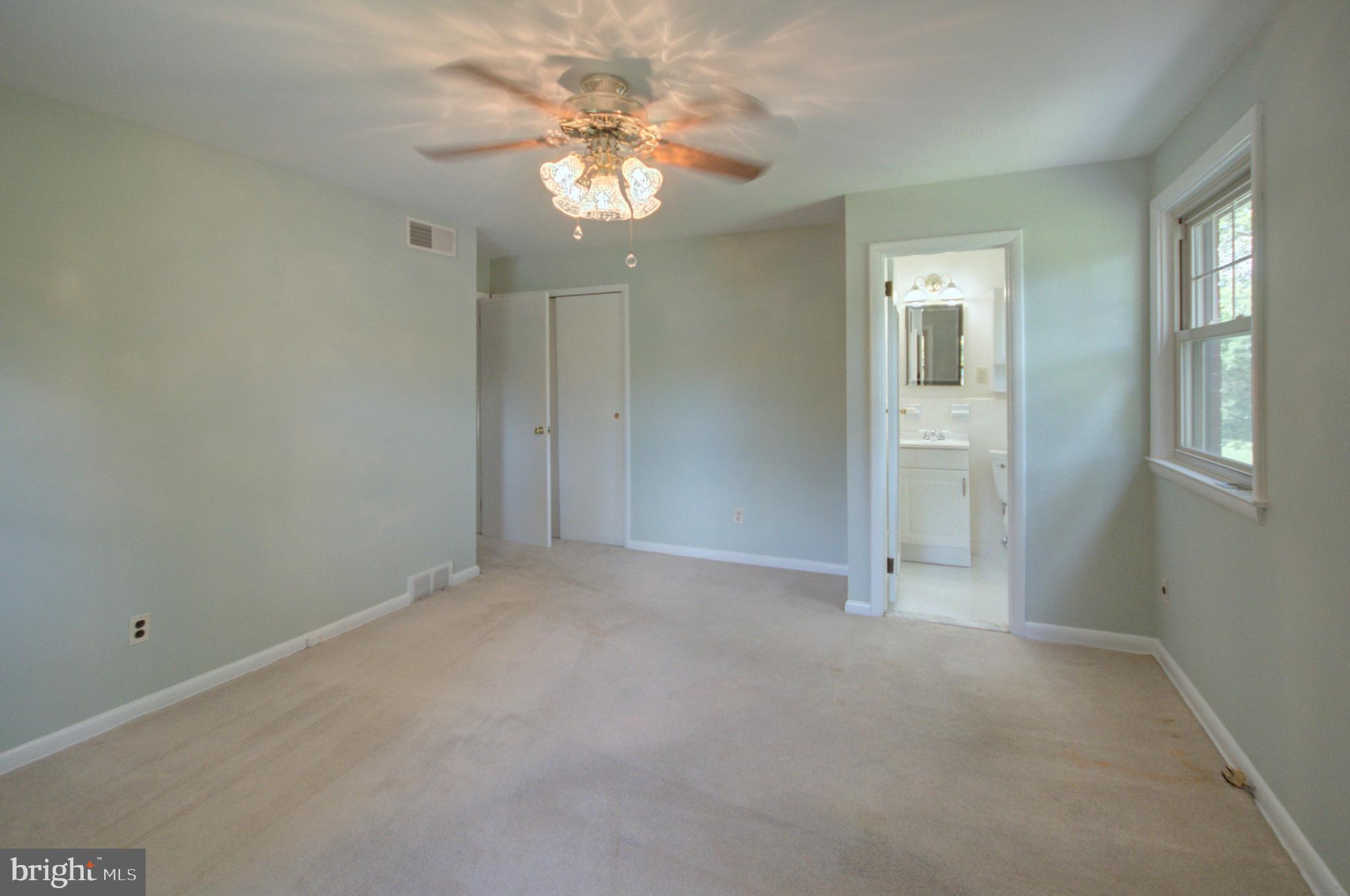 497 Falcon Road Wayne, PA 19087 - Photo 10 of 20