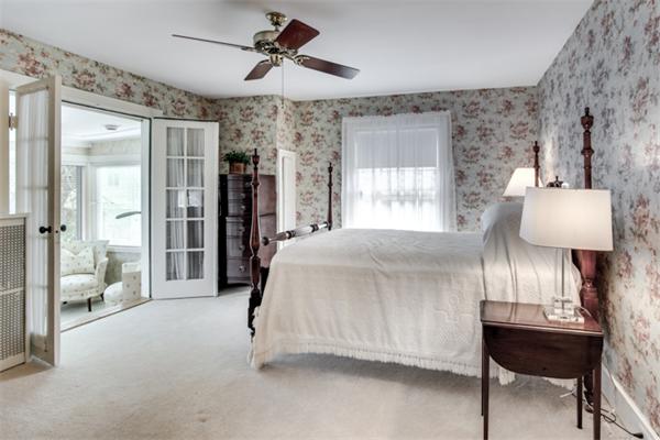 18 Naples Road Salem, MA 01970 - Photo 12 of 19 Gallery Image 12