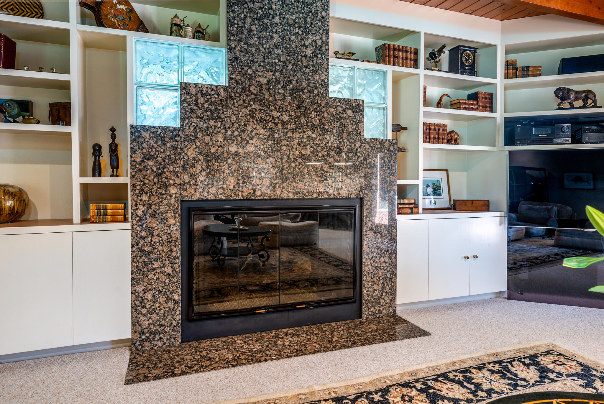 496 Elliott Road Barnstable, MA 02632 - Photo 18 of 41 greatroom4