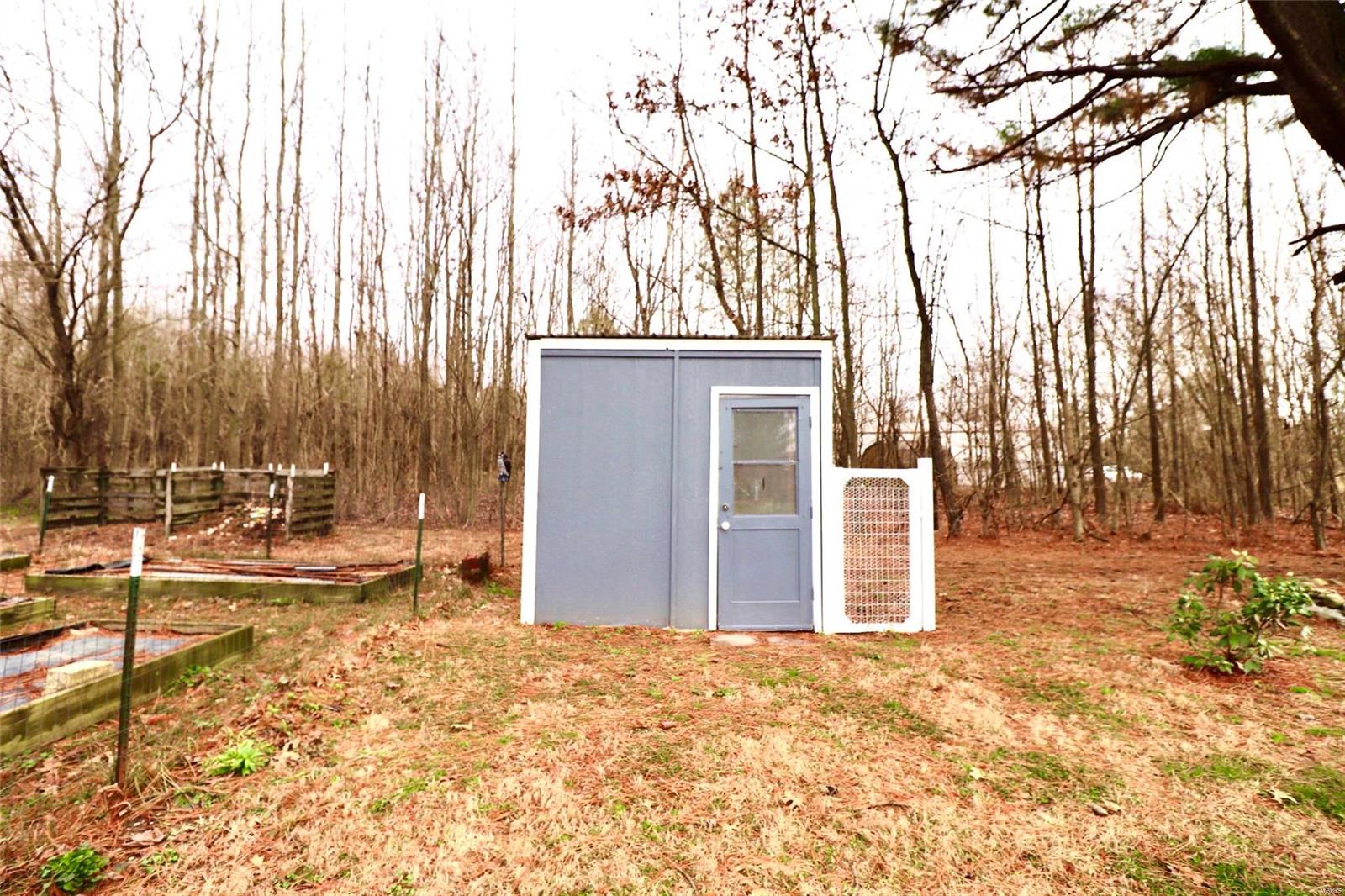 18240 Galatia Post Road Marion, IL 62959 - Photo 7 of 29