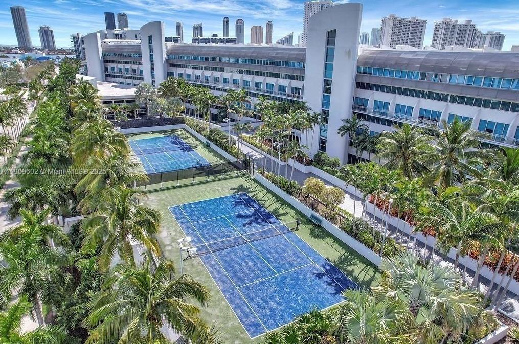 2950 Northeast 188th Street, Unit 501 Aventura, FL 33180 - Photo 16 of 46 not sure