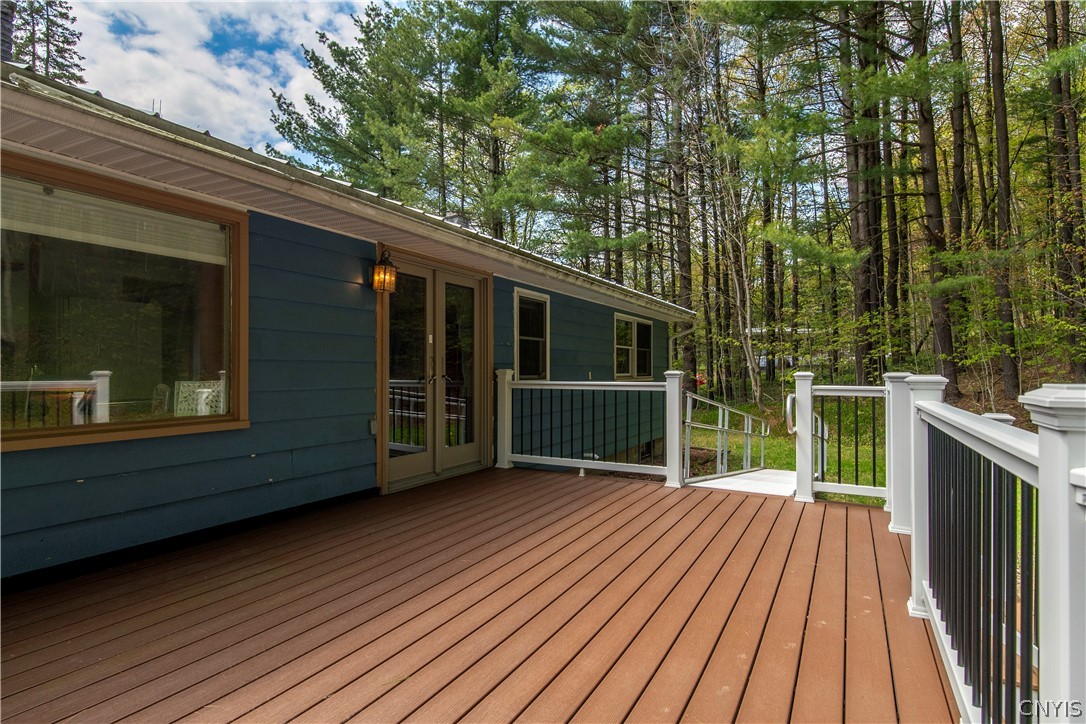 10373 Ridgecrest Road Utica, NY 13502 - Photo 32 of 49