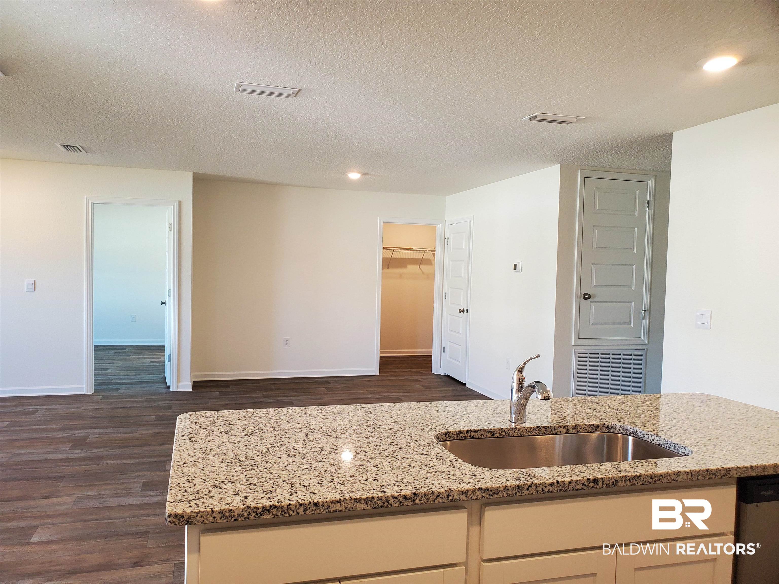 21932 Seabrooke Avenue Foley, AL 36535 - Photo 6 of 30