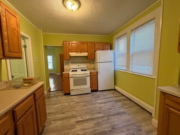 $2,300 | 150 Orange Street, Unit 1, Chelsea, MA 02150