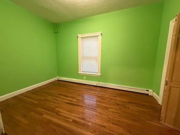 $2,300 | 150 Orange Street, Unit 1, Chelsea, MA 02150