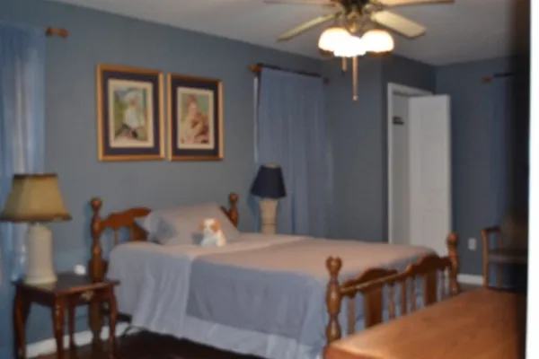 $159,900 | 218 East Lake Avenue, Celina, TN 38551