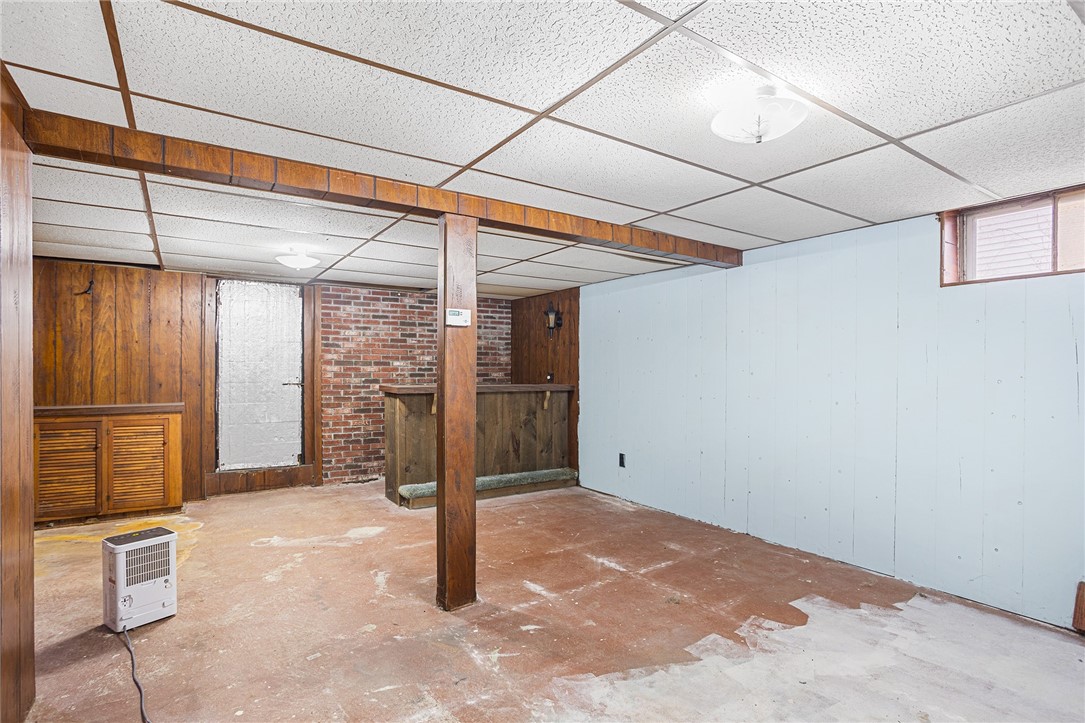 76 Fall Street Woonsocket, RI 02895 - Photo 20 of 28