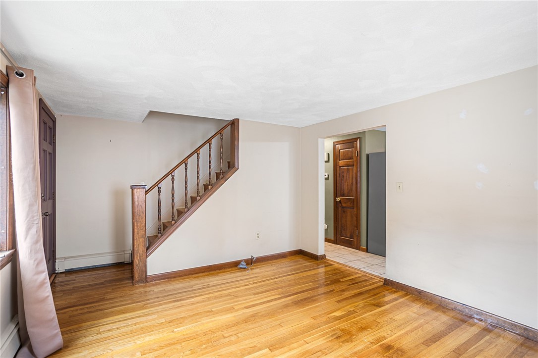 76 Fall Street Woonsocket, RI 02895 - Photo 4 of 28