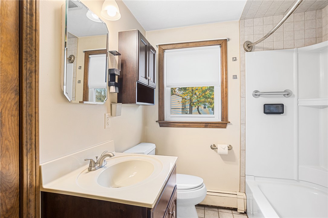 76 Fall Street Woonsocket, RI 02895 - Photo 10 of 28