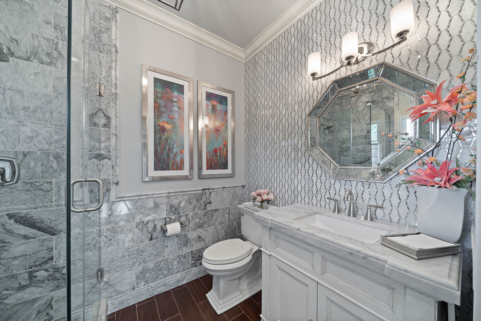 36W516 Hunters Gate Road St. Charles, IL 60175 - Photo 20 of 47 a bathroom with a sink a toilet and a mirror