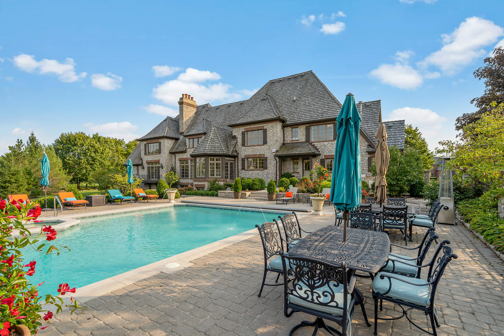 36W516 Hunters Gate Road St. Charles, IL 60175 - Photo 43 of 47 a view of a house with backyard and sitting area