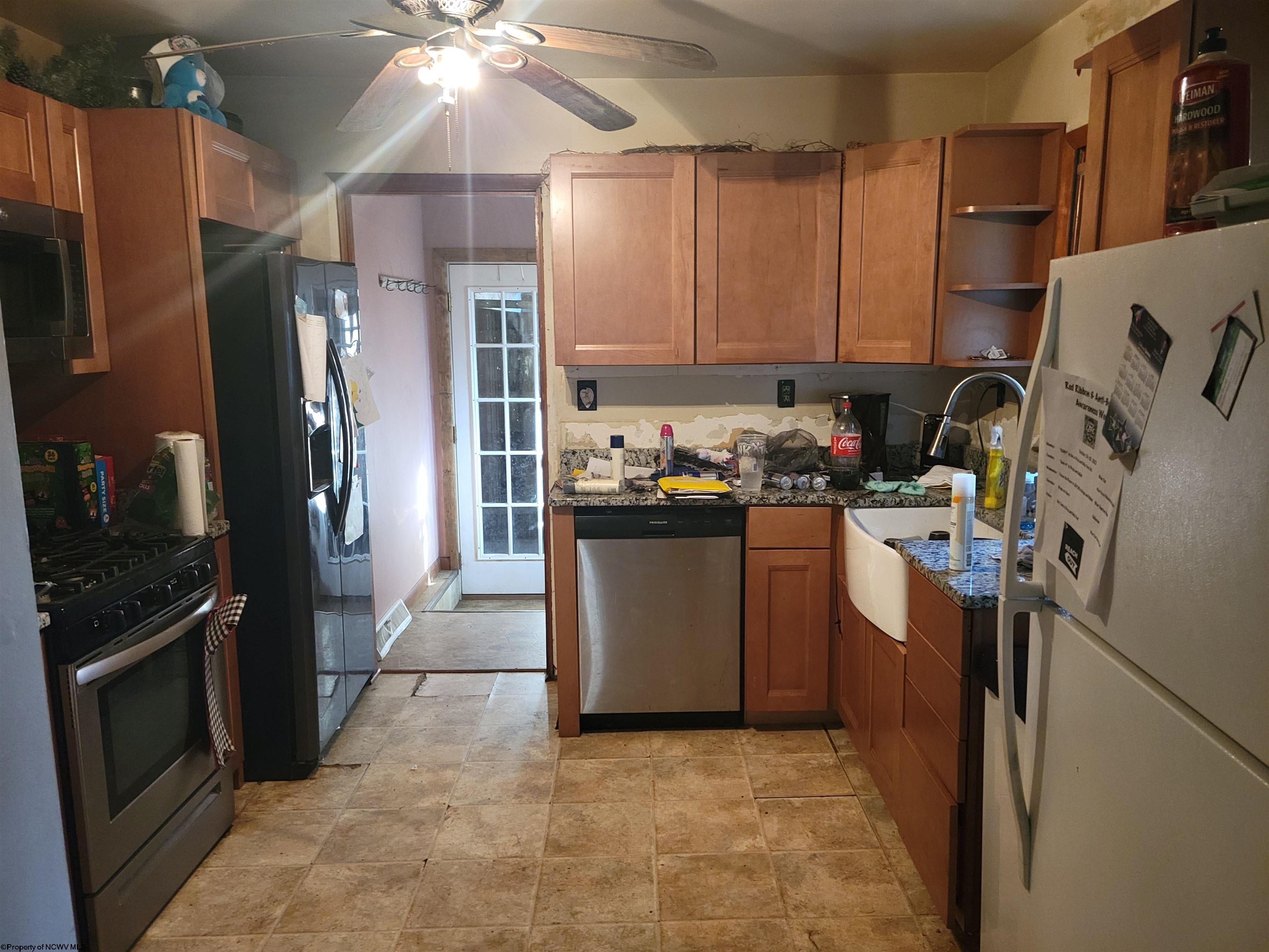 512 Main Avenue Rivesville, WV 26588 - Photo 12 of 21 Gallery Image 12