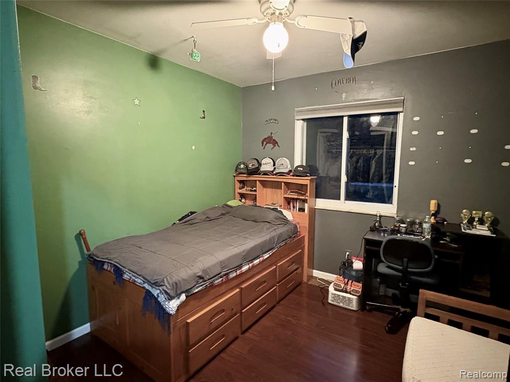 3725 Bronson Lake Road Lapeer, MI 48446 - Photo 18 of 27 Gallery Image 18
