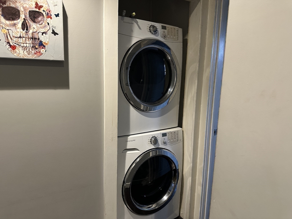 153 Freeman Street Haverhill, MA 01832 - Photo 16 of 31