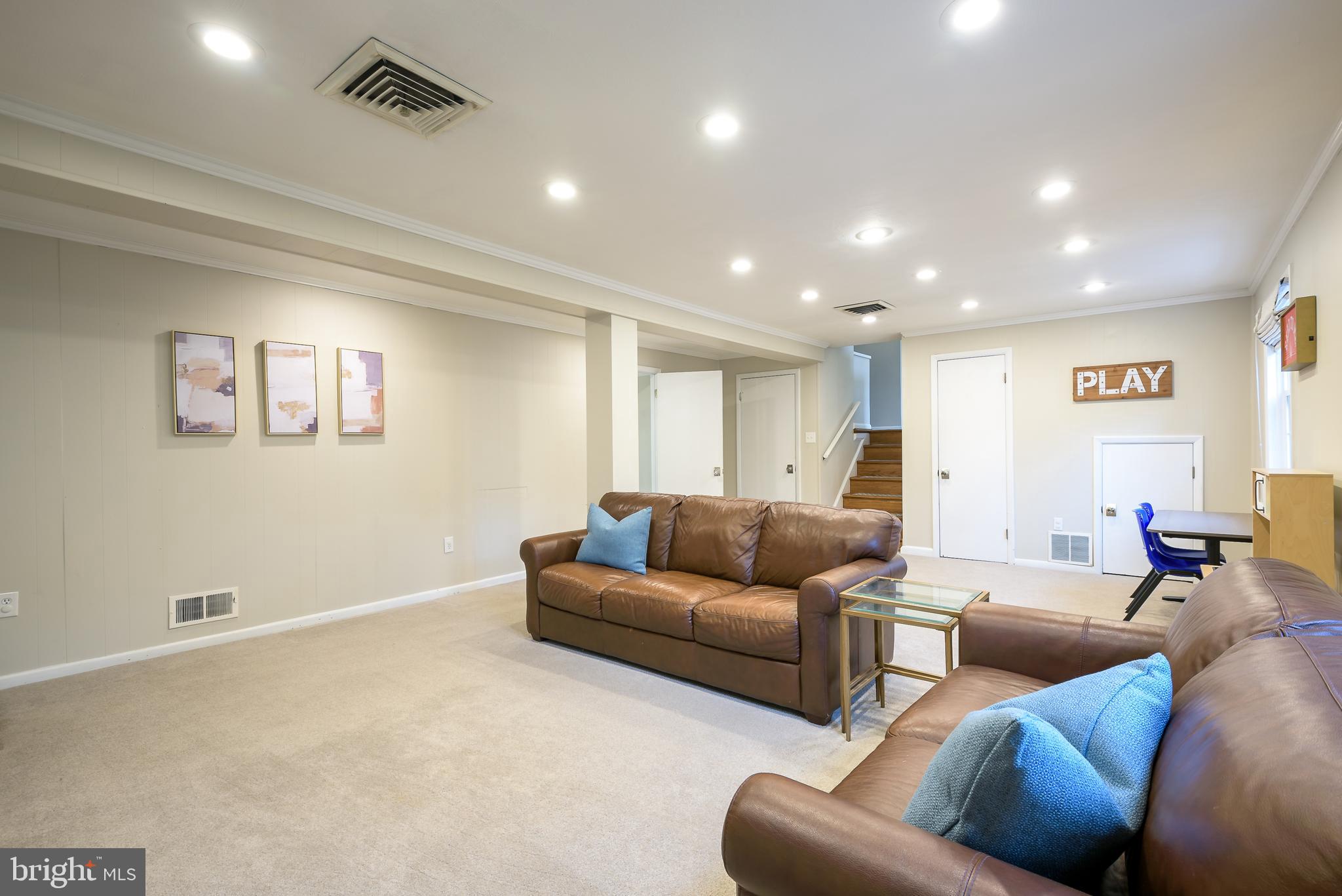 407 Russell Road Alexandria, VA 22301 - Photo 35 of 71