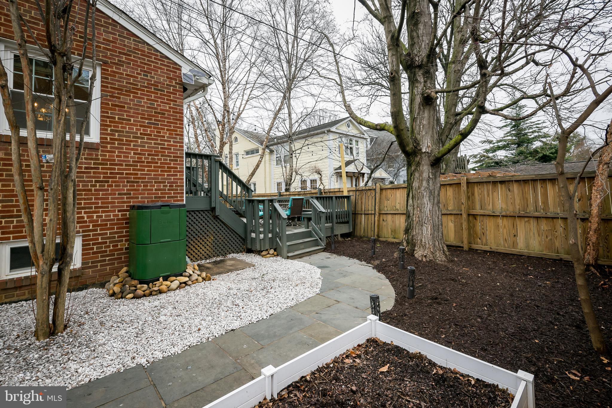 407 Russell Road Alexandria, VA 22301 - Photo 48 of 71