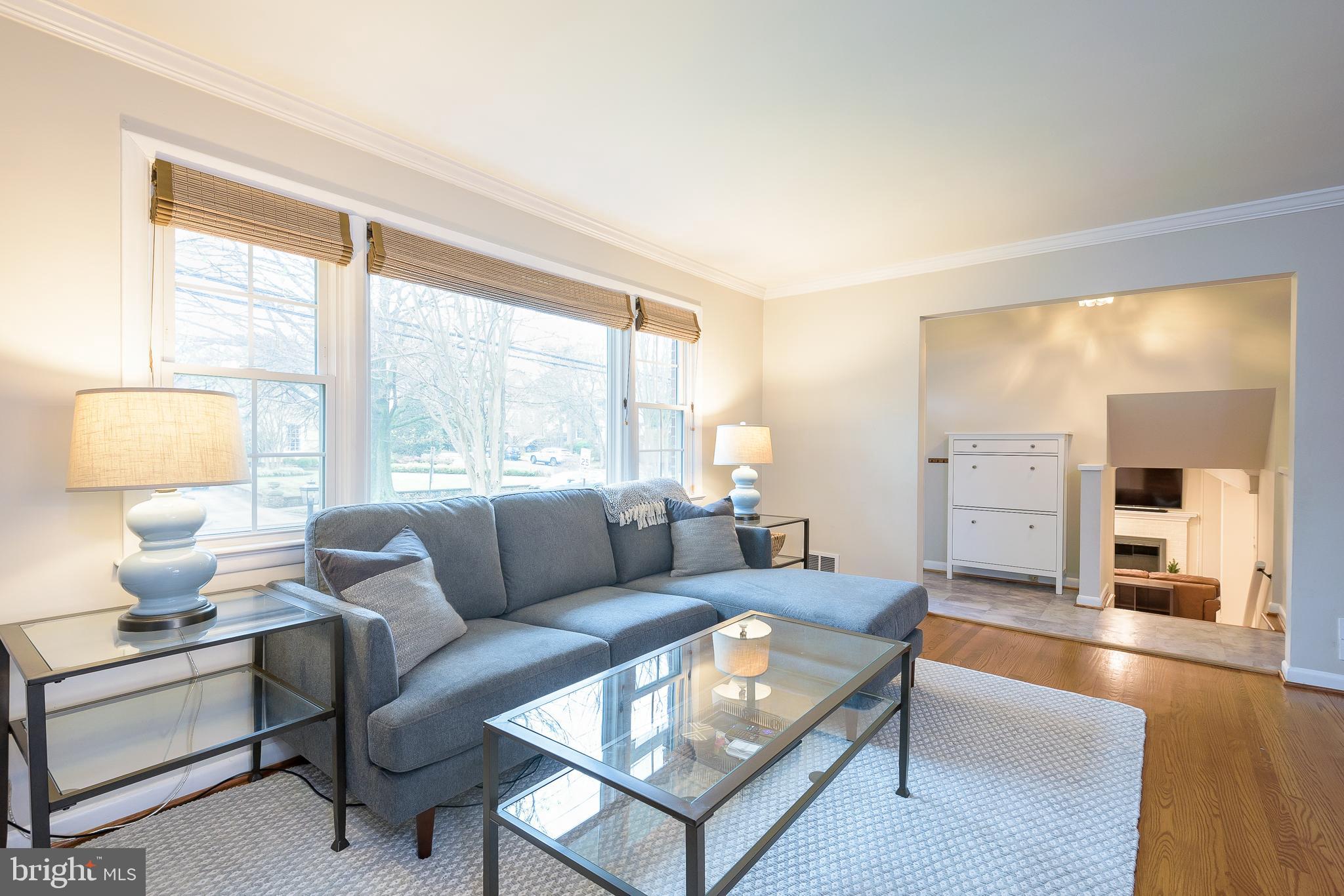 407 Russell Road Alexandria, VA 22301 - Photo 7 of 71