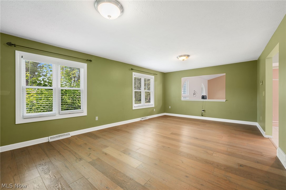 22656 Mastick Road Fairview Park, OH 44126 - Photo 17 of 45