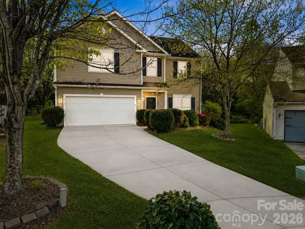 $375,000 | 14307 O O'Casey Lane, Charlotte, NC 28213