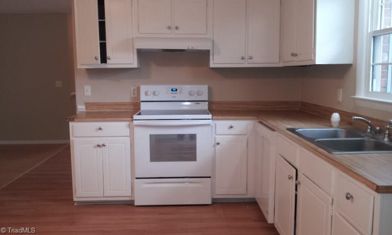 213 Kingstree Road King, NC 27021 - Photo 5 of 14 Kitchen