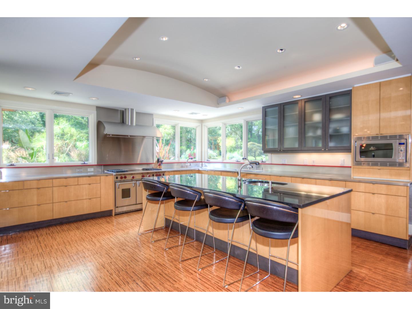 850 Lesley Road Villanova, PA 19085 - Photo 9 of 25