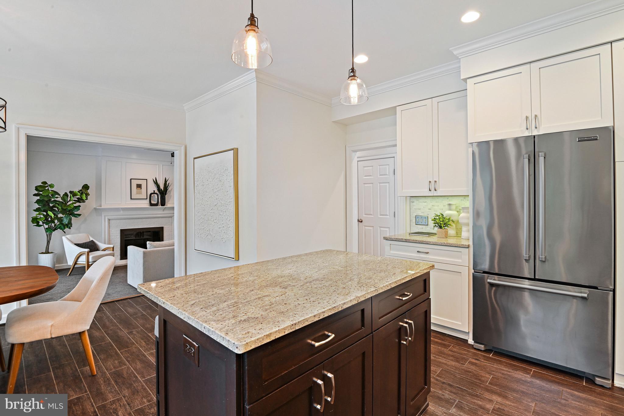 9733 Hidden Valley Road Vienna, VA 22181 - Photo 27 of 70