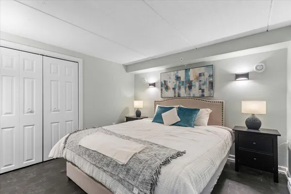 $325,000 | W921 Kettle Moraine Lane, Unit 7, Osceola, WI 53010