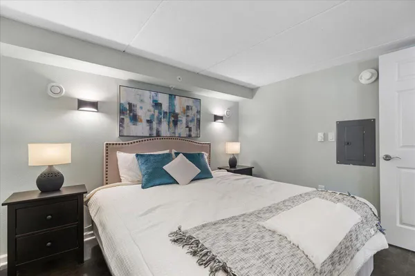 $325,000 | W921 Kettle Moraine Lane, Unit 7, Osceola, WI 53010