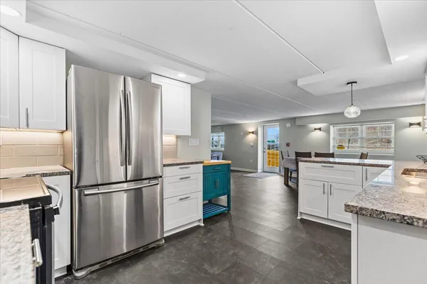 $325,000 | W921 Kettle Moraine Lane, Unit 7, Osceola, WI 53010
