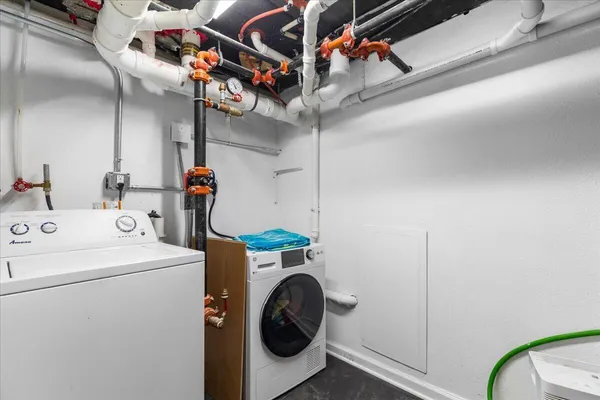 $325,000 | W921 Kettle Moraine Lane, Unit 7, Osceola, WI 53010